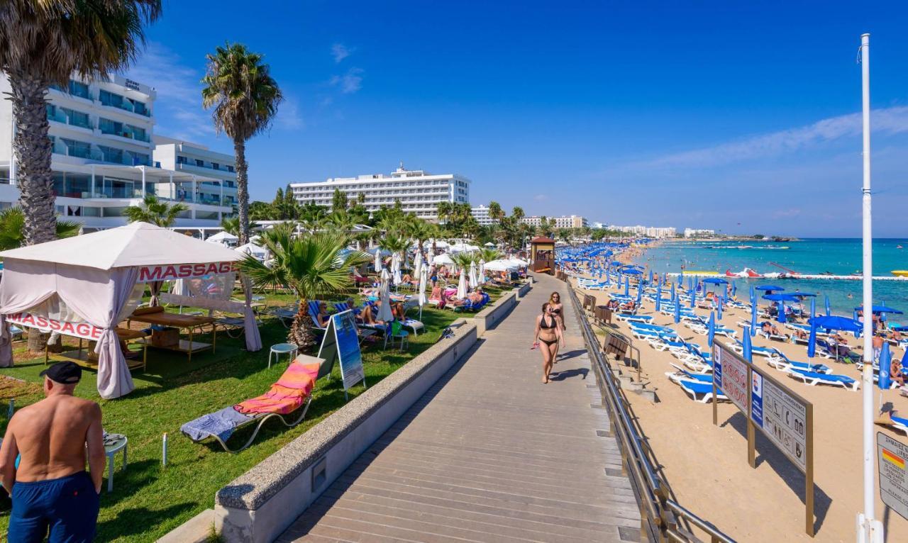 Protaras Centro Villa ภายนอก รูปภาพ